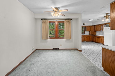 Tiny photo for 2833 Kelling Street, Davenport, IA 52804 (MLS # 12764809)
