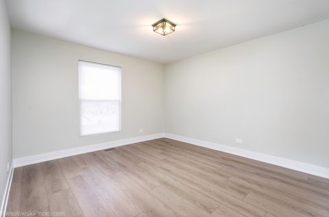 Tiny photo for 1101 Williamsburg Road, Country Club Hills, IL 60478 (MLS # 12574096)