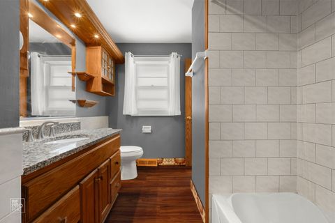 Tiny photo for 138 N Elmwood Avenue, Wood Dale, IL 60191 (MLS # 12575015)