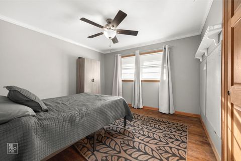 Tiny photo for 138 N Elmwood Avenue, Wood Dale, IL 60191 (MLS # 12575015)