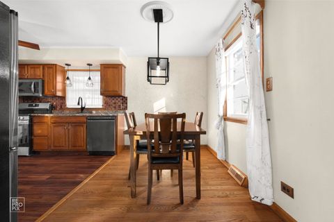 Tiny photo for 138 N Elmwood Avenue, Wood Dale, IL 60191 (MLS # 12575015)