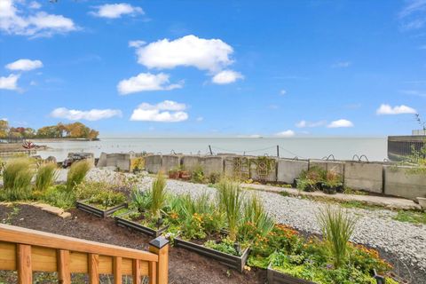 Tiny photo for 7321 S SOUTH SHORE Drive #7F, Chicago, IL 60649 (MLS # 12528180)