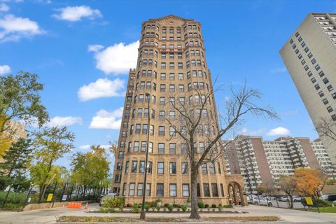 Photo of 7321 S SOUTH SHORE Drive #7F, Chicago, IL 60649 (MLS # 12528180)