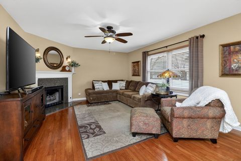 Tiny photo for 599 Hempstead Avenue, Naperville, IL 60565 (MLS # 12577348)