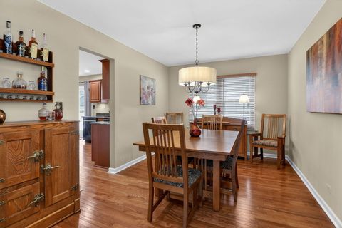 Tiny photo for 599 Hempstead Avenue, Naperville, IL 60565 (MLS # 12577348)