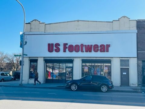 3235 W CHICAGO Avenue Chicago IL 60651
