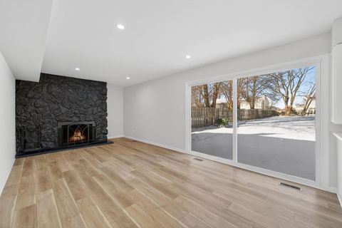 Tiny photo for 811 Copley Lane, Joliet, IL 60431 (MLS # 12555917)