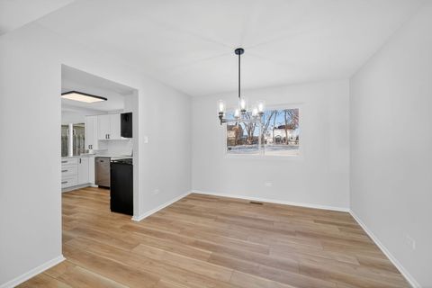 Tiny photo for 811 Copley Lane, Joliet, IL 60431 (MLS # 12555917)