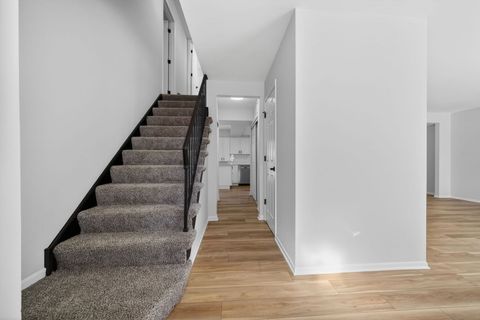 Tiny photo for 811 Copley Lane, Joliet, IL 60431 (MLS # 12555917)