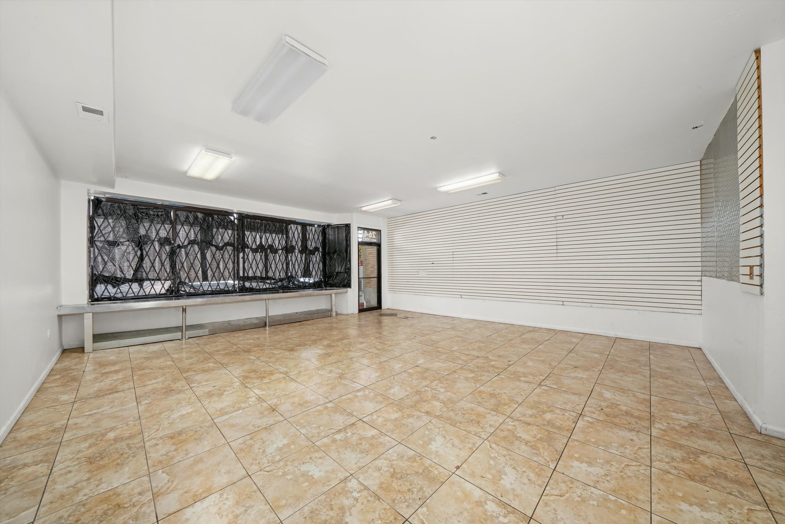 2641 W 79th Street