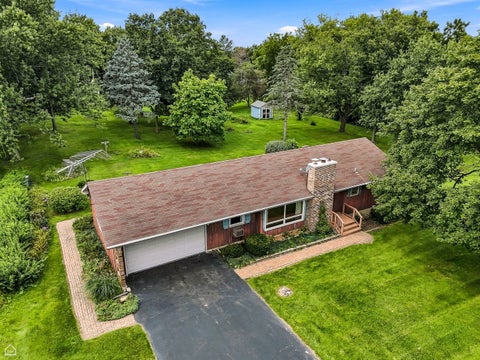 Tiny photo for 24422 W Cherokee Trail, Grayslake, IL 60030 (MLS # 12738926)