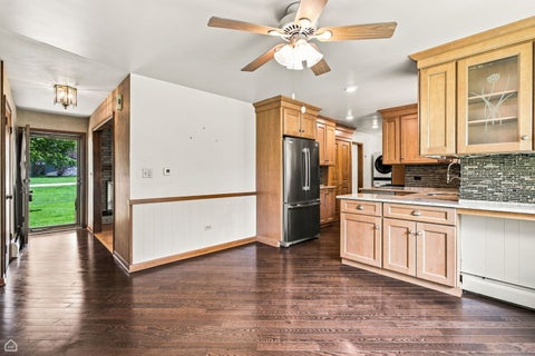 Tiny photo for 24422 W Cherokee Trail, Grayslake, IL 60030 (MLS # 12738926)