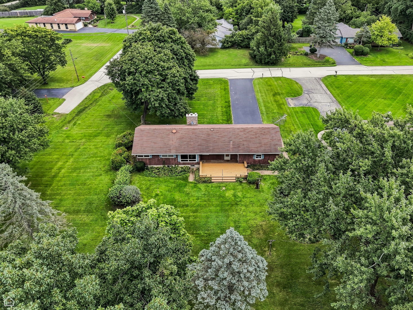 24422 W Cherokee Trail