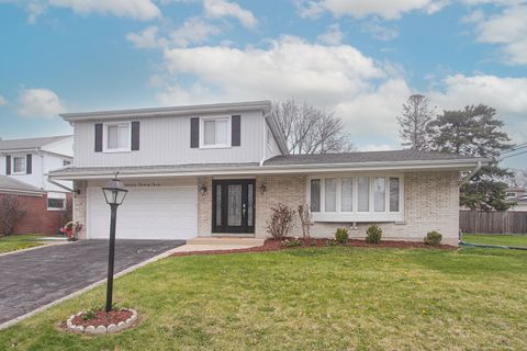1834 E BOULDER Drive Mount Prospect IL 60056