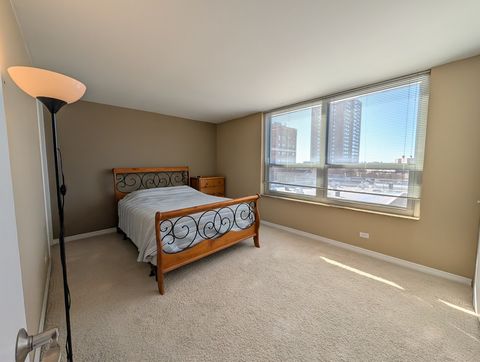 Tiny photo for 720 W Gordon Terrace #6K, Chicago, IL 60613 (MLS # 12572314)
