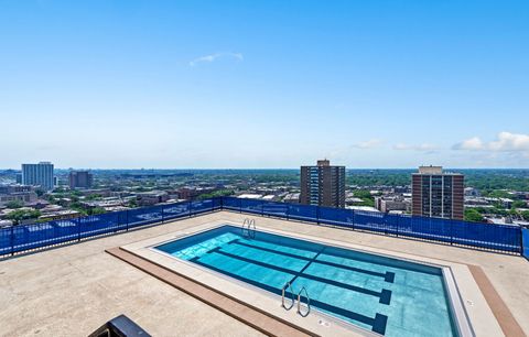 Tiny photo for 720 W Gordon Terrace #6K, Chicago, IL 60613 (MLS # 12572314)