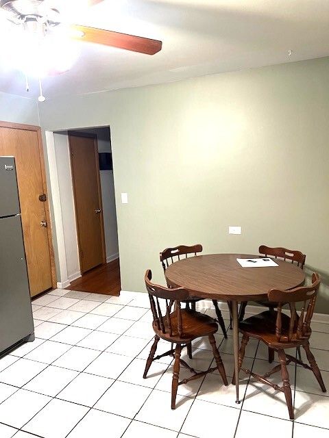 Tiny photo for 33 S Madison Avenue #1B, La Grange, IL 60525 (MLS # 12606598)