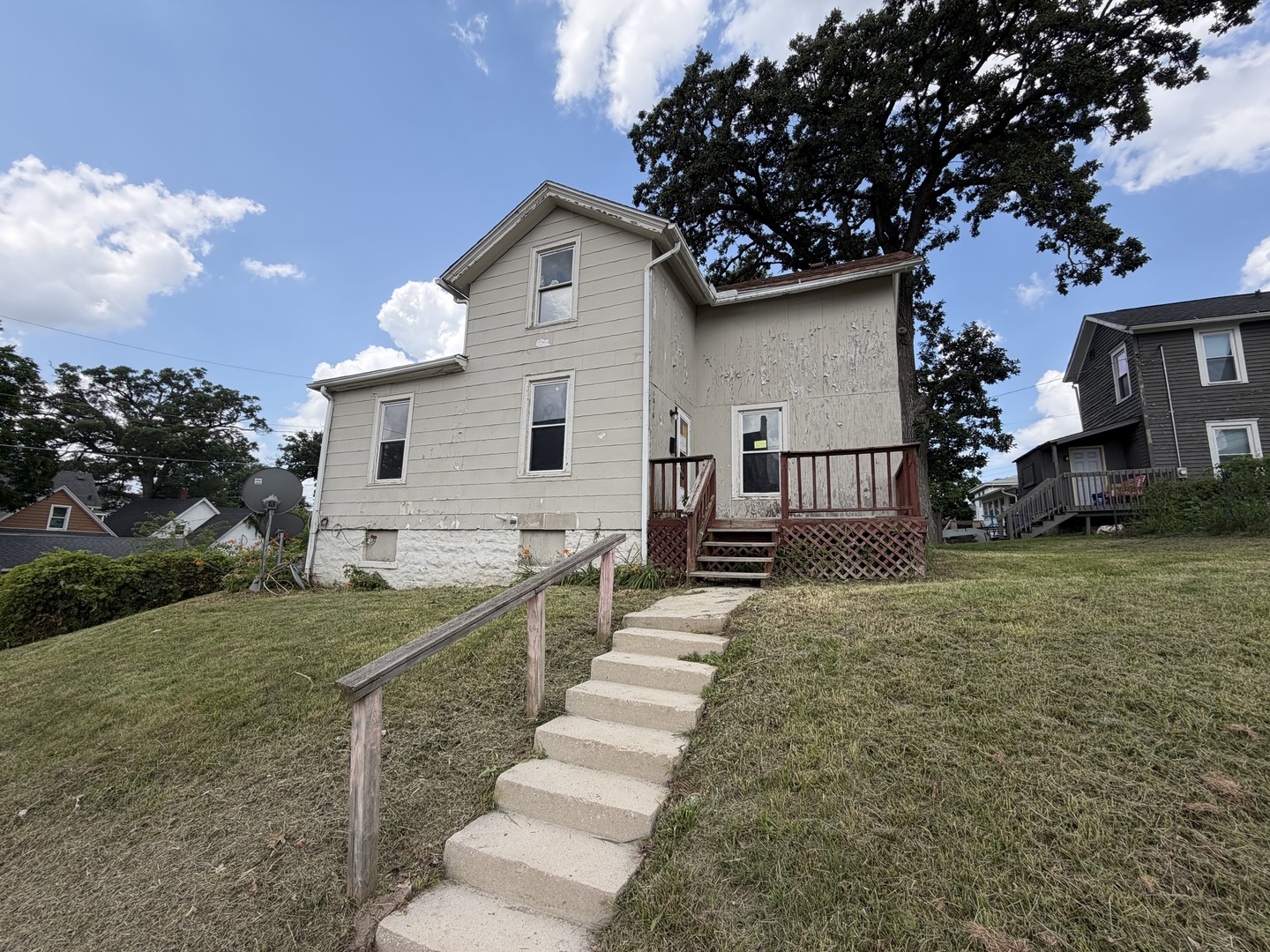 1016 Iowa Street