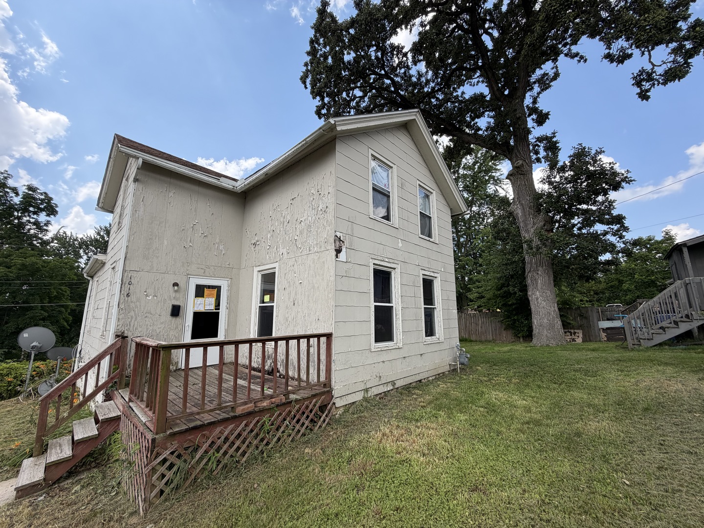 1016 Iowa Street