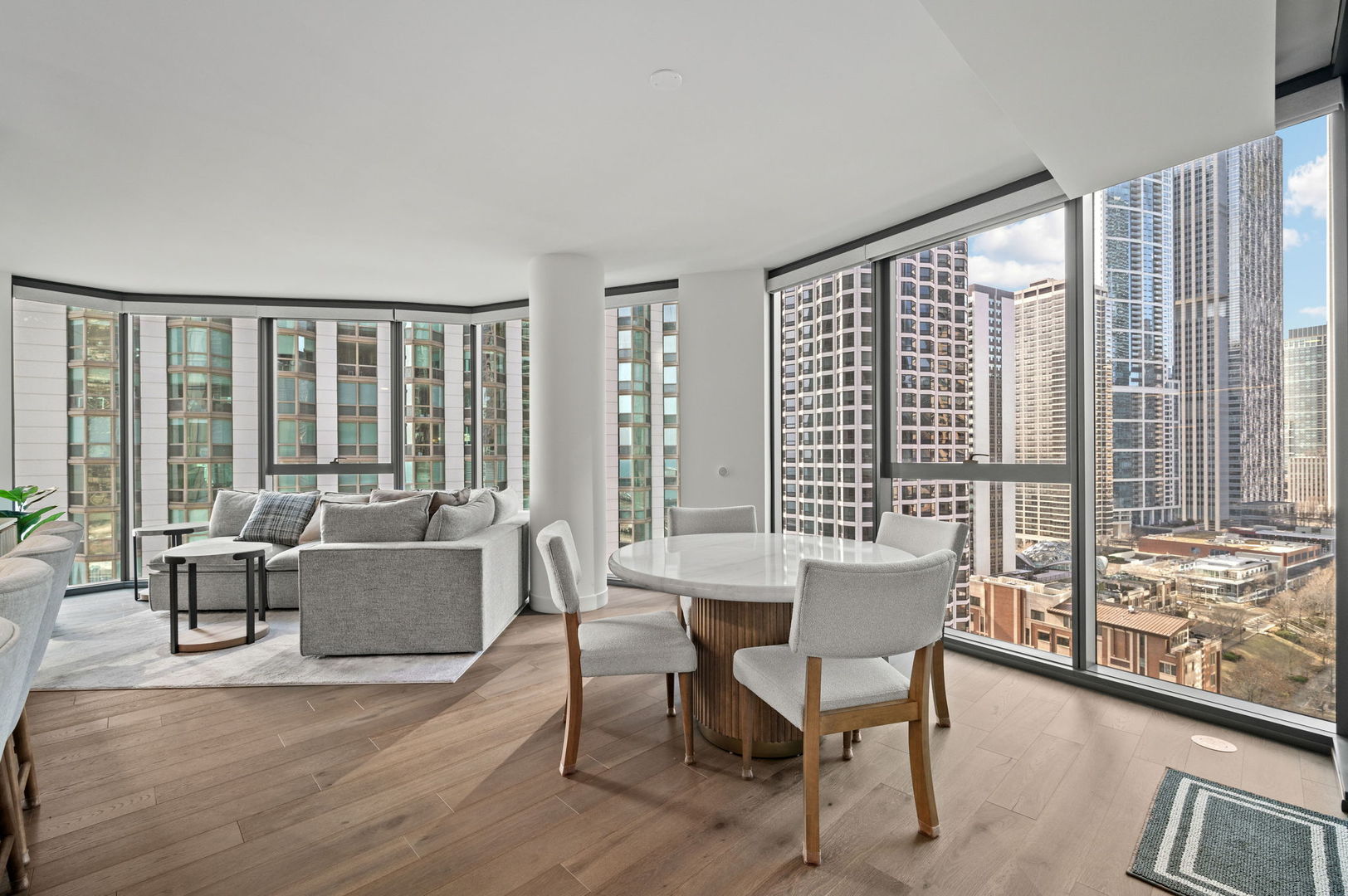 211 N Harbor Drive 1401