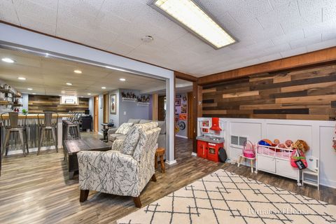 Tiny photo for 856 N Webster Street, Naperville, IL 60563 (MLS # 12611961)