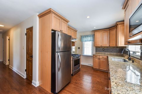 Tiny photo for 856 N Webster Street, Naperville, IL 60563 (MLS # 12611961)