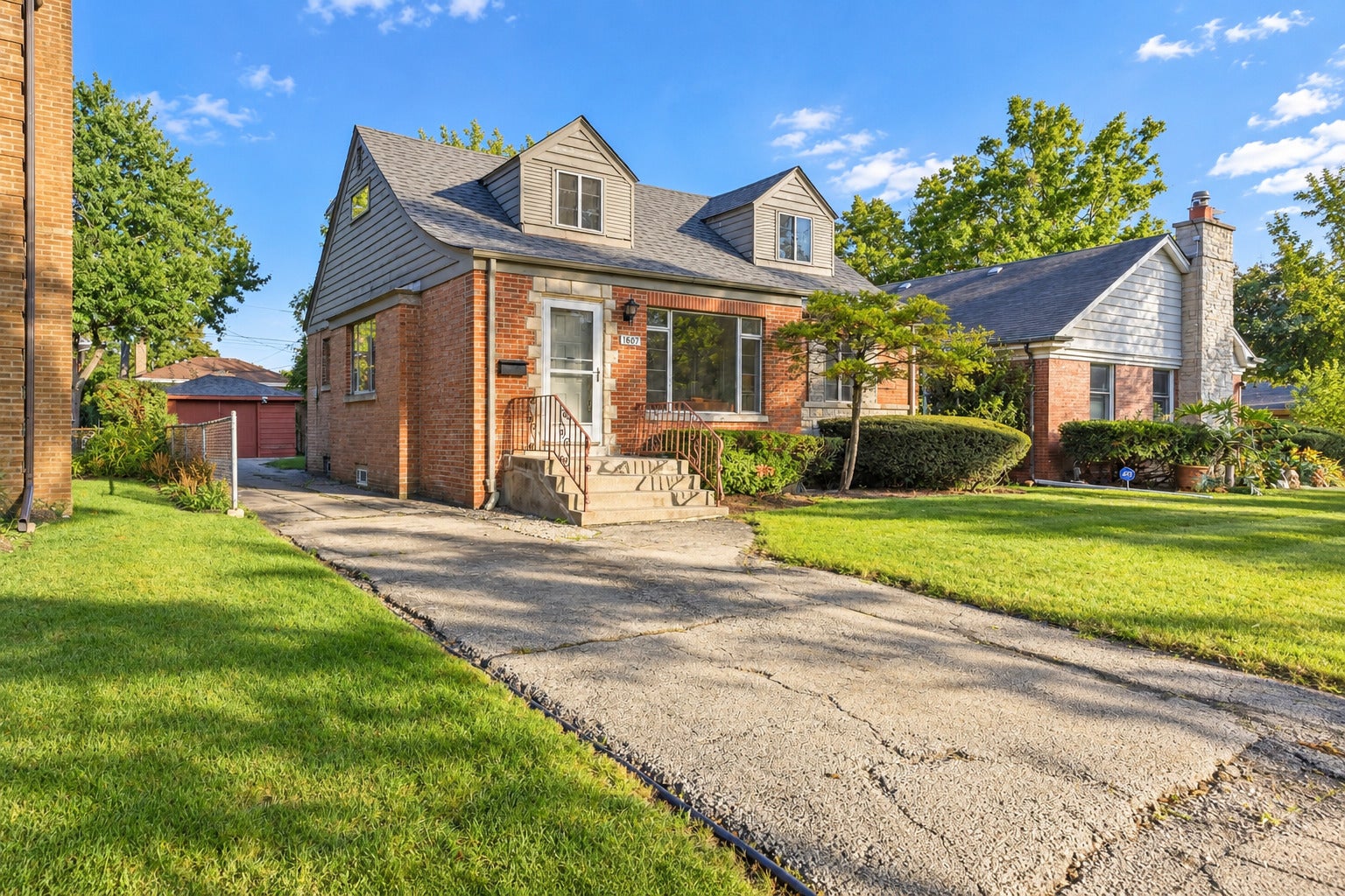 1807 N 78th Court