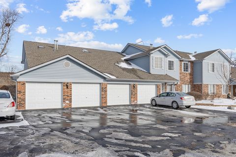 Tiny photo for 1505 Commodore Court #1, Schaumburg, IL 60193 (MLS # 12553255)
