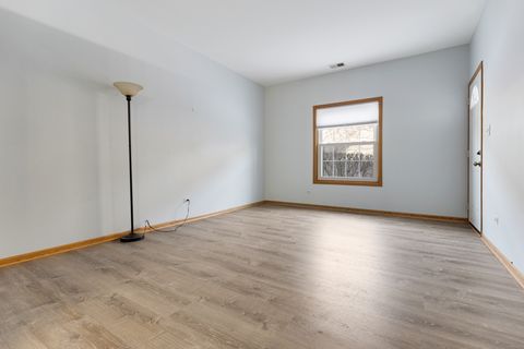 Tiny photo for 1505 Commodore Court #1, Schaumburg, IL 60193 (MLS # 12553255)