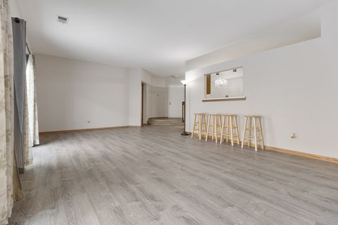 Tiny photo for 1505 Commodore Court #1, Schaumburg, IL 60193 (MLS # 12553255)