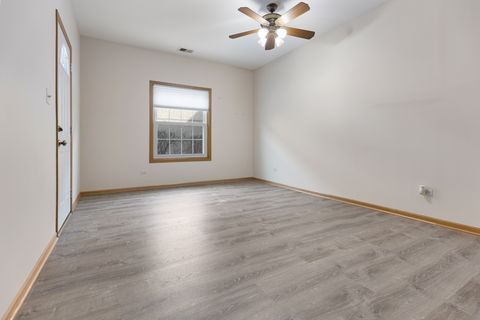 Tiny photo for 1505 Commodore Court #1, Schaumburg, IL 60193 (MLS # 12553255)
