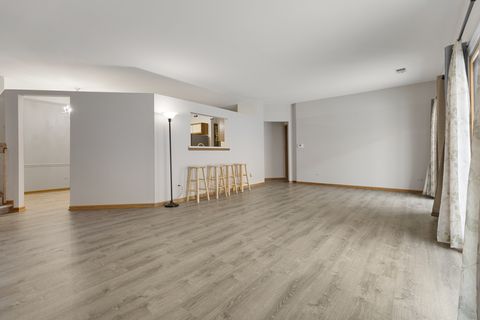 Tiny photo for 1505 Commodore Court #1, Schaumburg, IL 60193 (MLS # 12553255)