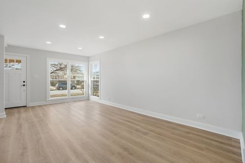 Tiny photo for 6051 S Normandy Avenue, Chicago, IL 60638 (MLS # 12582915)