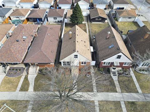 Tiny photo for 6051 S Normandy Avenue, Chicago, IL 60638 (MLS # 12582915)