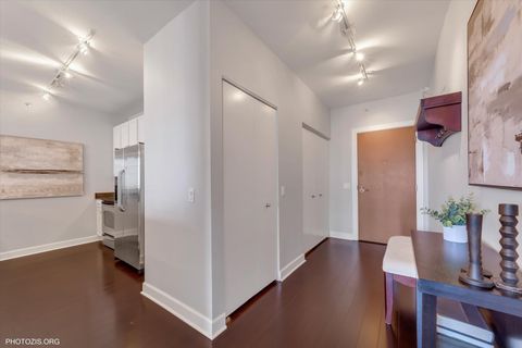 Tiny photo for 100 E 14th Street #903, Chicago, IL 60605 (MLS # 12448069)
