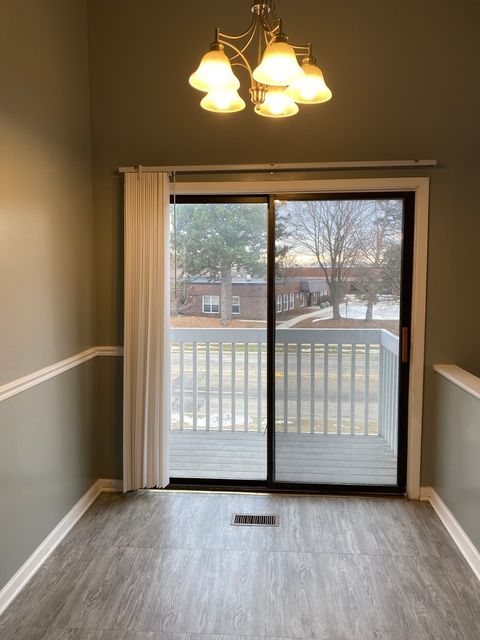 Tiny photo for 901 Van Buren Court, Vernon Hills, IL 60061 (MLS # 12548681)