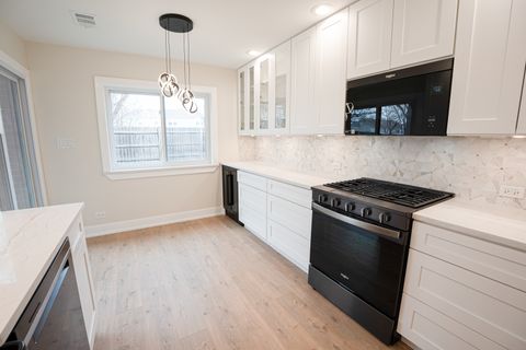 Tiny photo for 916 Surrey Drive #A1, Schaumburg, IL 60193 (MLS # 12311102)