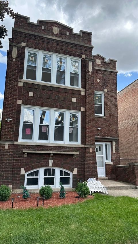 Photo of 2101 Gunderson Avenue #1, Berwyn, IL 60402 (MLS # 12547627)