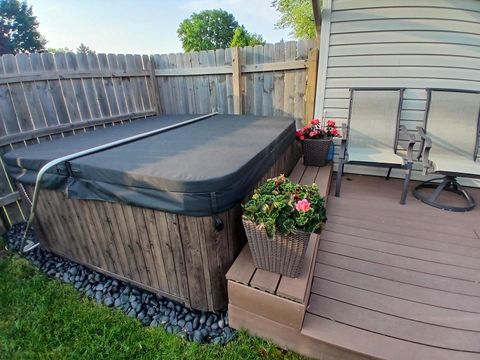 Tiny photo for 18468 W Meadow Lane, Gurnee, IL 60031 (MLS # 12629314)