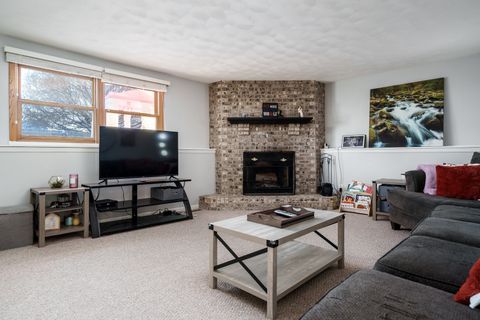 Tiny photo for 5784 Longest Drive, South Beloit, IL 61080 (MLS # 12530744)