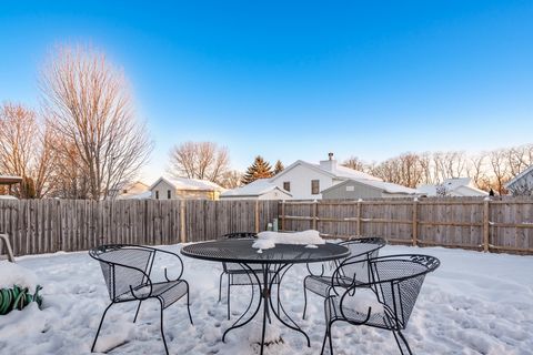 Tiny photo for 5784 Longest Drive, South Beloit, IL 61080 (MLS # 12530744)