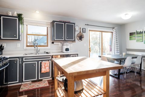 Tiny photo for 5784 Longest Drive, South Beloit, IL 61080 (MLS # 12530744)