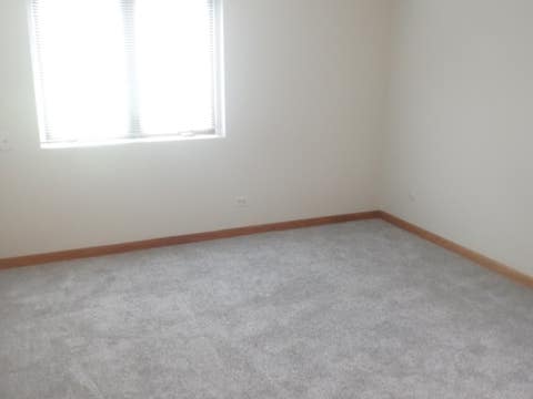 Tiny photo for 1480 Stonebridge Circle #D-1, Wheaton, IL 60189 (MLS # 12692217)