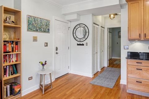 Tiny photo for 2124 N Hudson Avenue #303, Chicago, IL 60614 (MLS # 12551139)