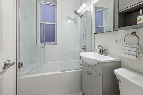 Tiny photo for 2124 N Hudson Avenue #303, Chicago, IL 60614 (MLS # 12551139)