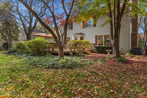 Tiny photo for 2120 Forest Ridge Road, St. Charles, IL 60174 (MLS # 12798095)