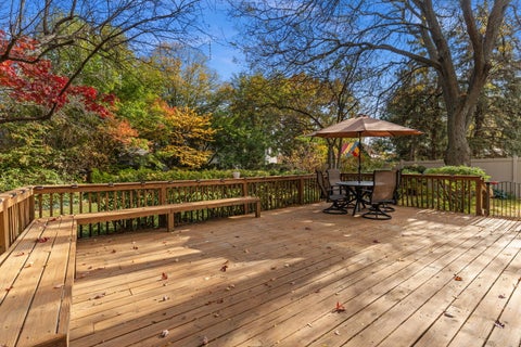 Tiny photo for 2120 Forest Ridge Road, St. Charles, IL 60174 (MLS # 12798095)