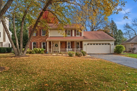 Photo of 2120 Forest Ridge Road, St. Charles, IL 60174 (MLS # 12798095)
