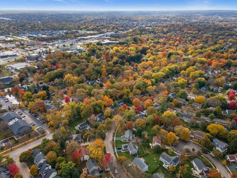 Tiny photo for 2120 Forest Ridge Road, St. Charles, IL 60174 (MLS # 12798095)