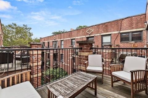 Tiny photo for 2112 N Seminary Avenue #18, Chicago, IL 60614 (MLS # 12734354)